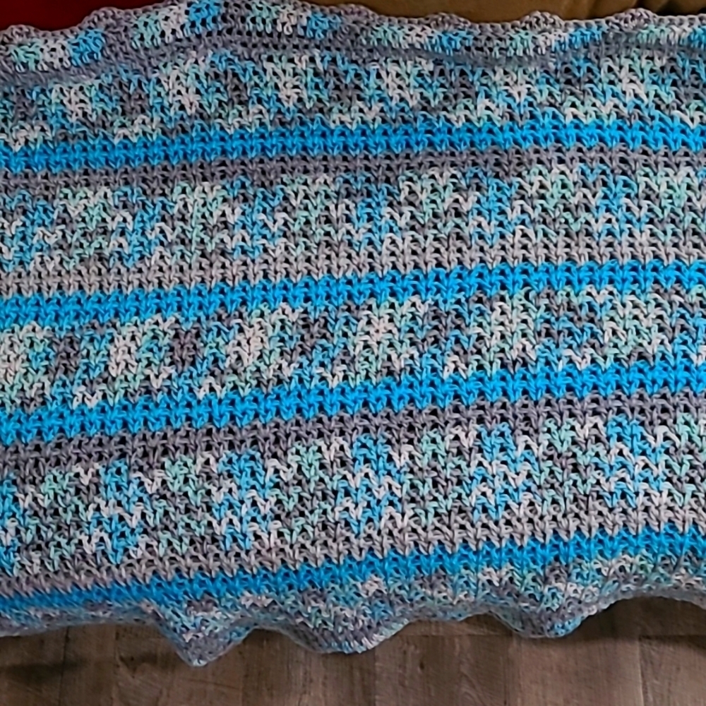 Crochet blanket,lap ,wheelchair cover ,baby toddler - Picture 2 of 3